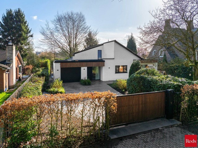 Stijlvolle, energiezuinige woning met rondom heerlijke tuin 