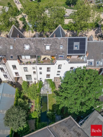 Uniek herenhuis met zwemvijver aan het Zuidpark