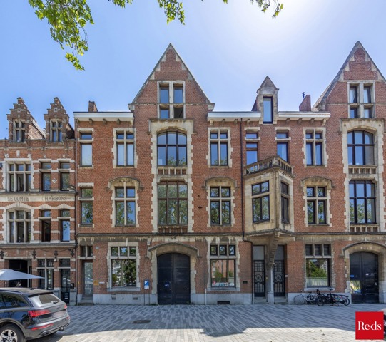 Uniek herenhuis met zwemvijver aan het Zuidpark