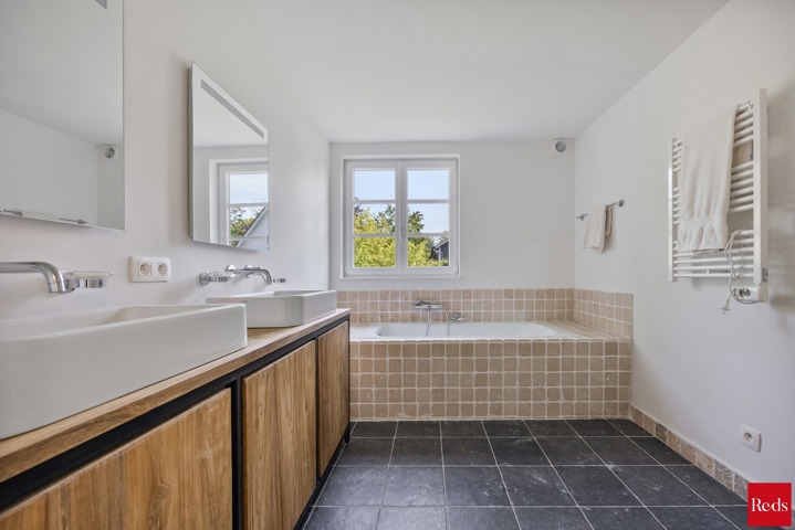 Ruime villa te huur in residentieel Schilde