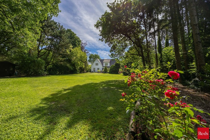 Ruime villa te huur in residentieel Schilde
