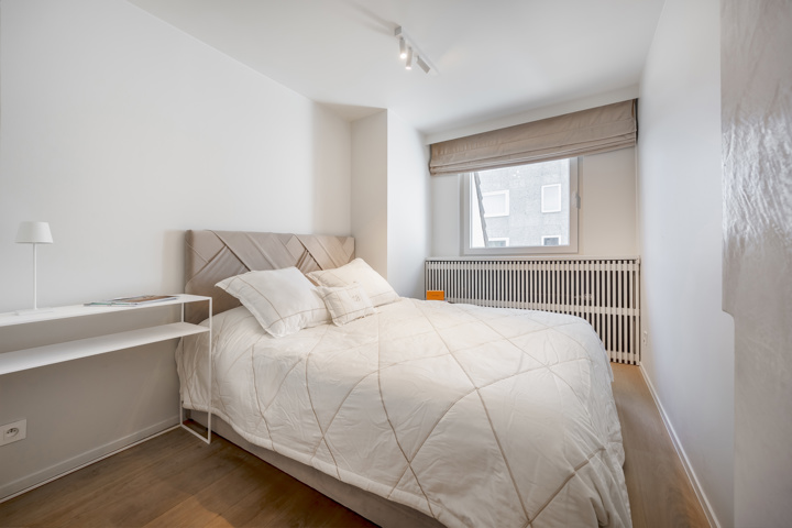 Luxueus gerenoveerd 3slpk appartement met frontaal zeezicht