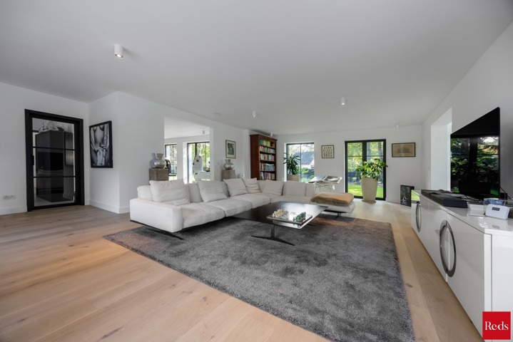 Luxe gerenoveerde villa (EPC A) op riant hoekperceel