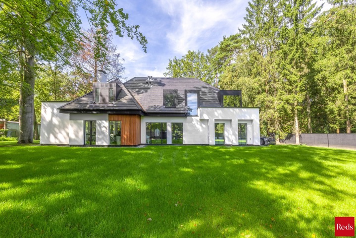 Luxe gerenoveerde villa (EPC A) op riant hoekperceel