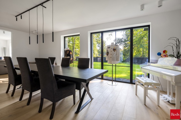 Luxe gerenoveerde villa (EPC A) op riant hoekperceel