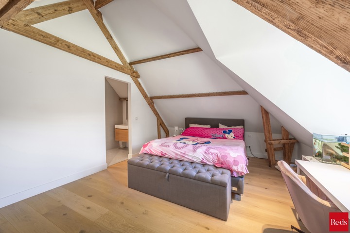 Luxe gerenoveerde villa (EPC A) op riant hoekperceel