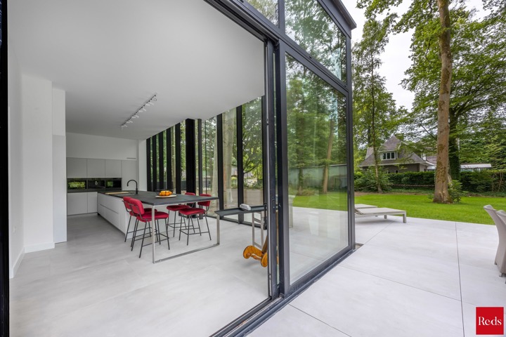 Luxe gerenoveerde villa (EPC A) op riant hoekperceel
