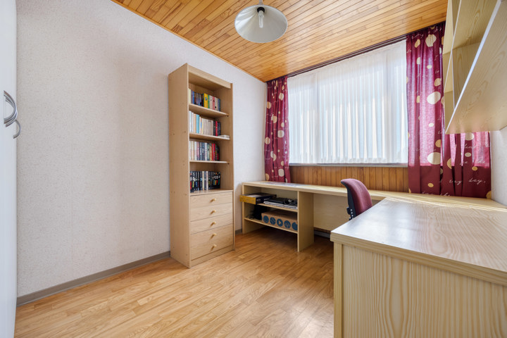 Bel-etage met veel potentieel in Polderstad