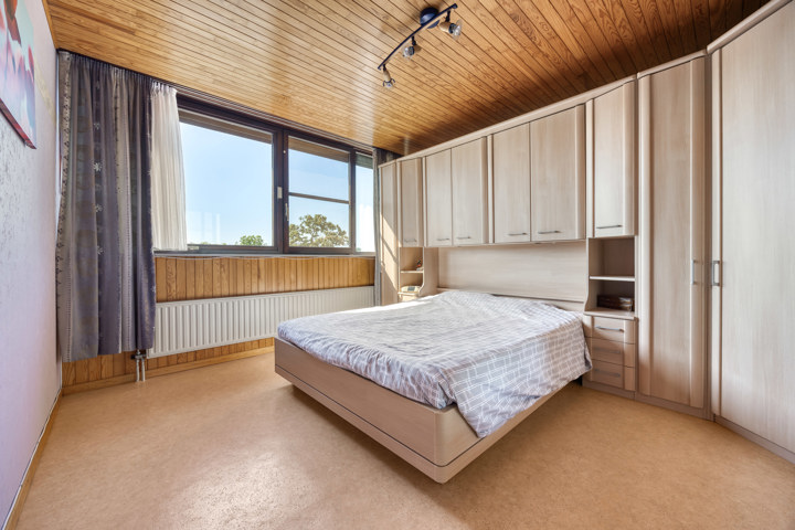 Bel-etage met veel potentieel in Polderstad