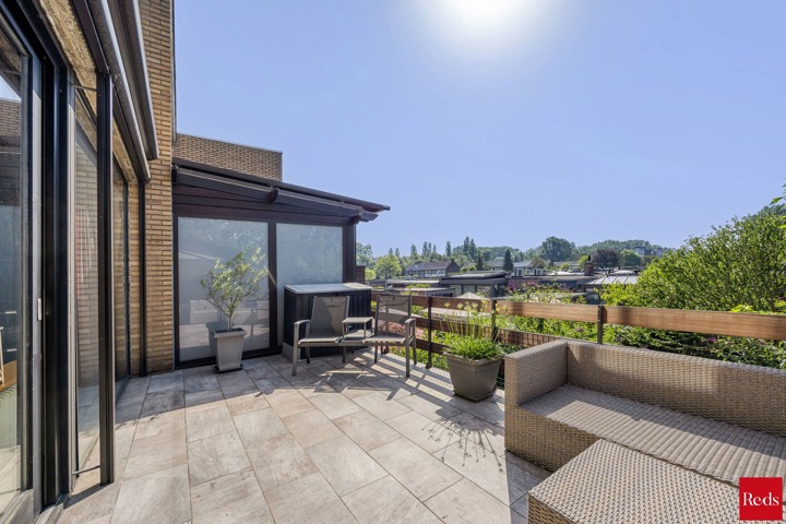 Bel-etage met veel potentieel in Polderstad
