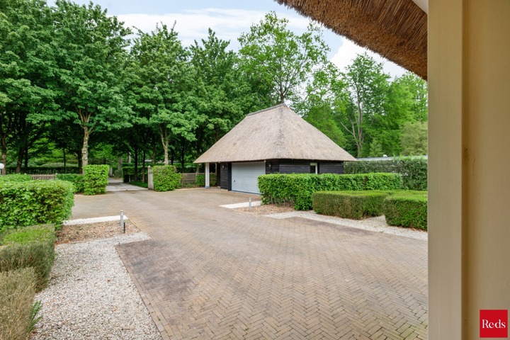 Unieke villa – Exclusief Wonen in Privacy en Luxe  