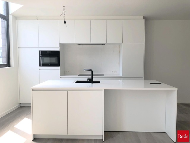 Gerenoveerd appartement te huur op de tweede verdieping in het centrum van Schilde!