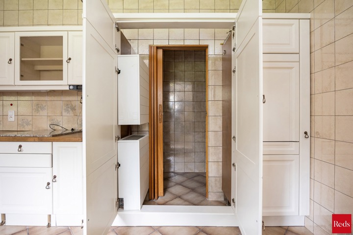 Laagbouwvilla op een prachtig perceel van ca . 3058 m²