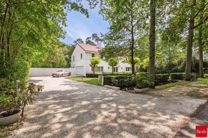 Long Island Villa met Zwembad en Privacy te Hof ter Linde