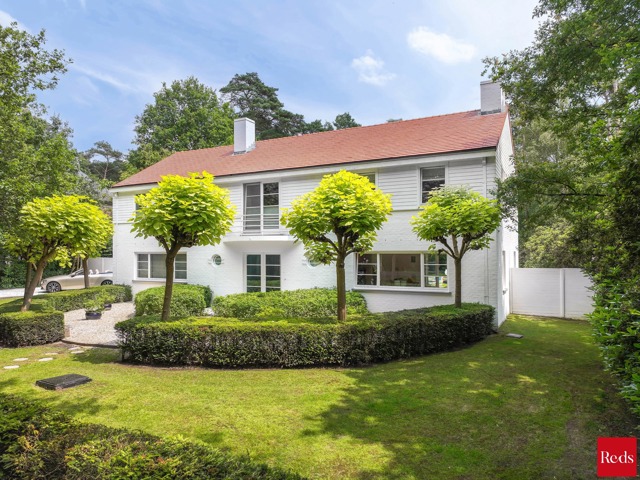 Long Island Villa met Zwembad en Privacy te Hof ter Linde