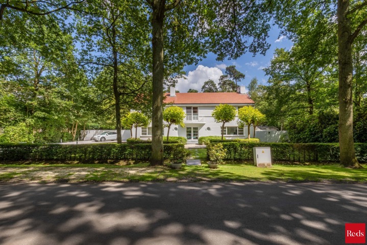 Long Island Villa met Zwembad en Privacy te Hof ter Linde