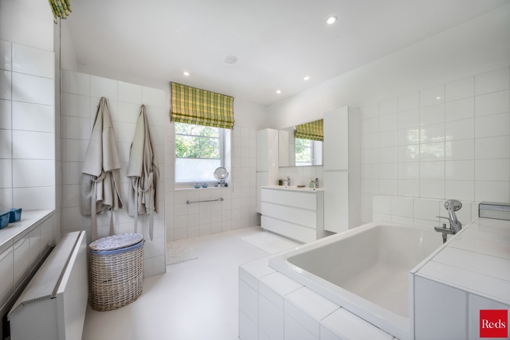 Long Island Villa met Zwembad en Privacy te Hof ter Linde