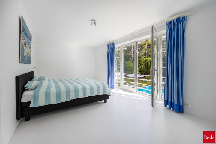 Long Island Villa met Zwembad en Privacy te Hof ter Linde
