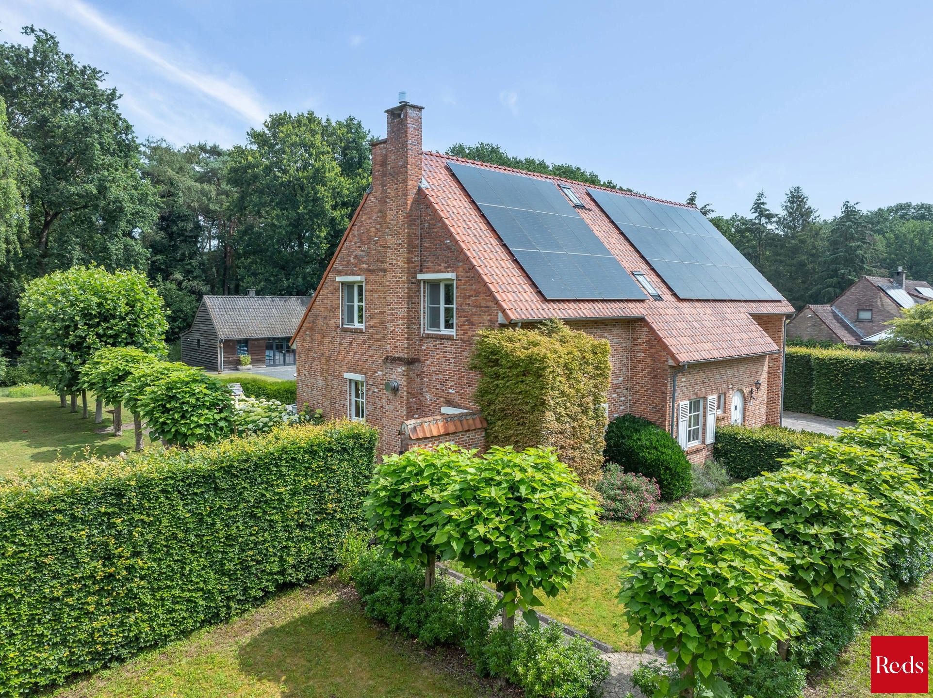 Landelijke villa met zwembad en poolhouse in alle privacy