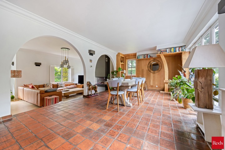 Landelijke villa met zwembad en poolhouse in alle privacy