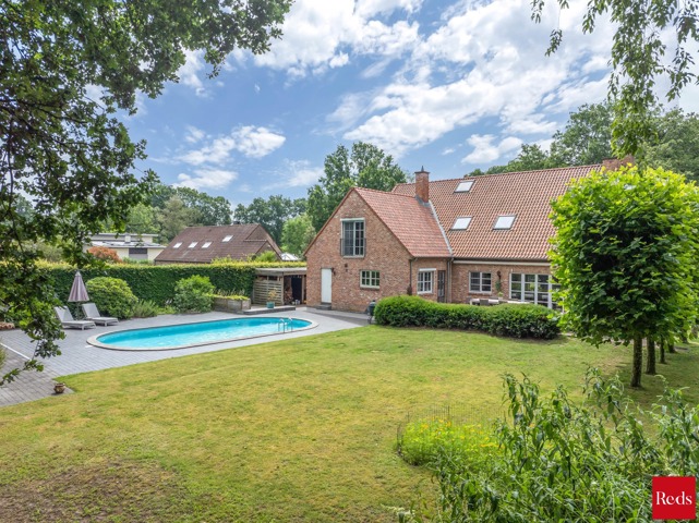 Landelijke villa met zwembad en poolhouse in alle privacy