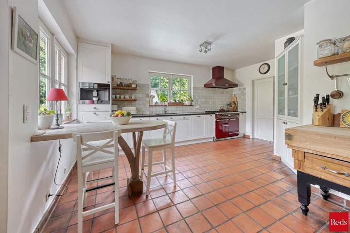 Landelijke villa met zwembad en poolhouse in alle privacy
