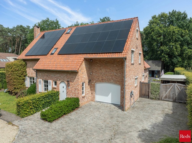 Landelijke villa met zwembad en poolhouse in alle privacy