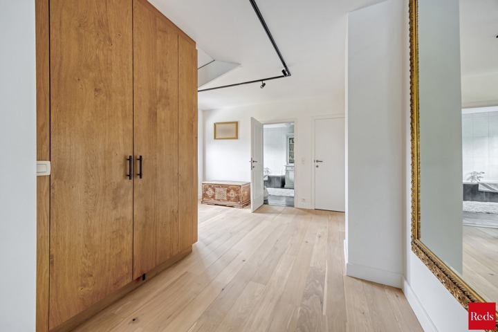 Landelijke villa met zwembad en poolhouse in alle privacy