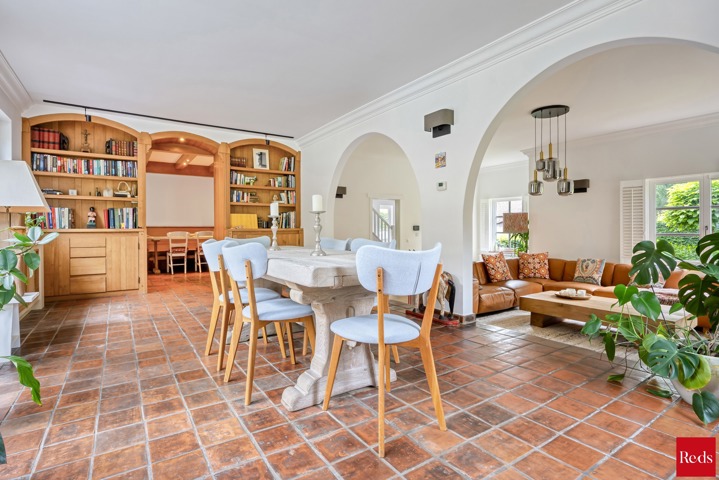 Landelijke villa met zwembad en poolhouse in alle privacy
