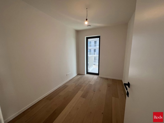 2-slaapkamer appartement met ruim terras en parking