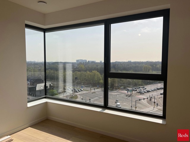 2-slaapkamer appartement met ruim terras en parking