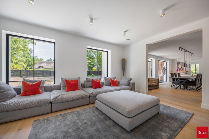 Luxe gerenoveerde villa (EPC A) op riant hoekperceel