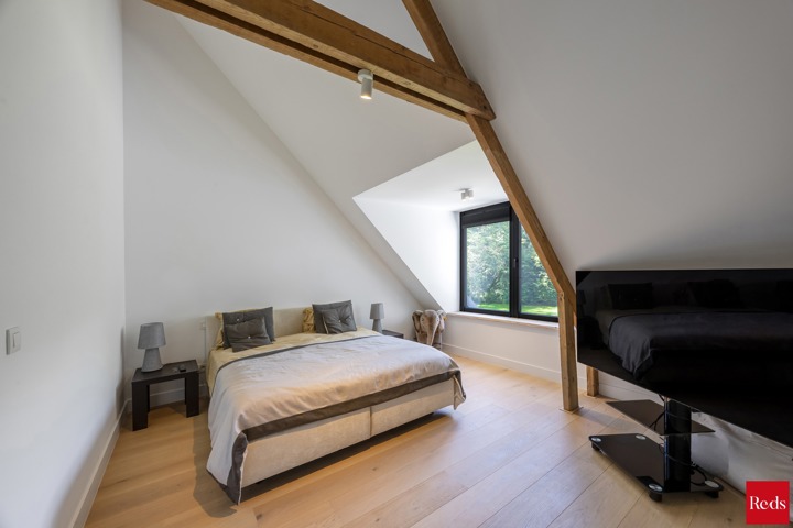 Luxe gerenoveerde villa (EPC A) op riant hoekperceel