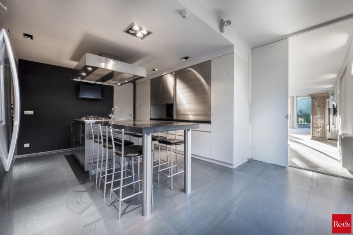 Riante en moderne villa in de gegeerde Elsdonckwijk 