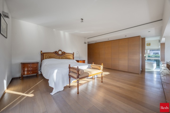 Riante en moderne villa in de gegeerde Elsdonckwijk 