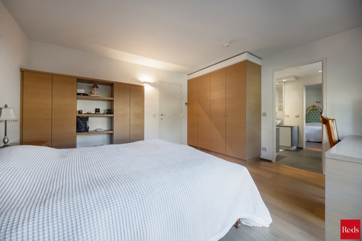 Riante en moderne villa in de gegeerde Elsdonckwijk 