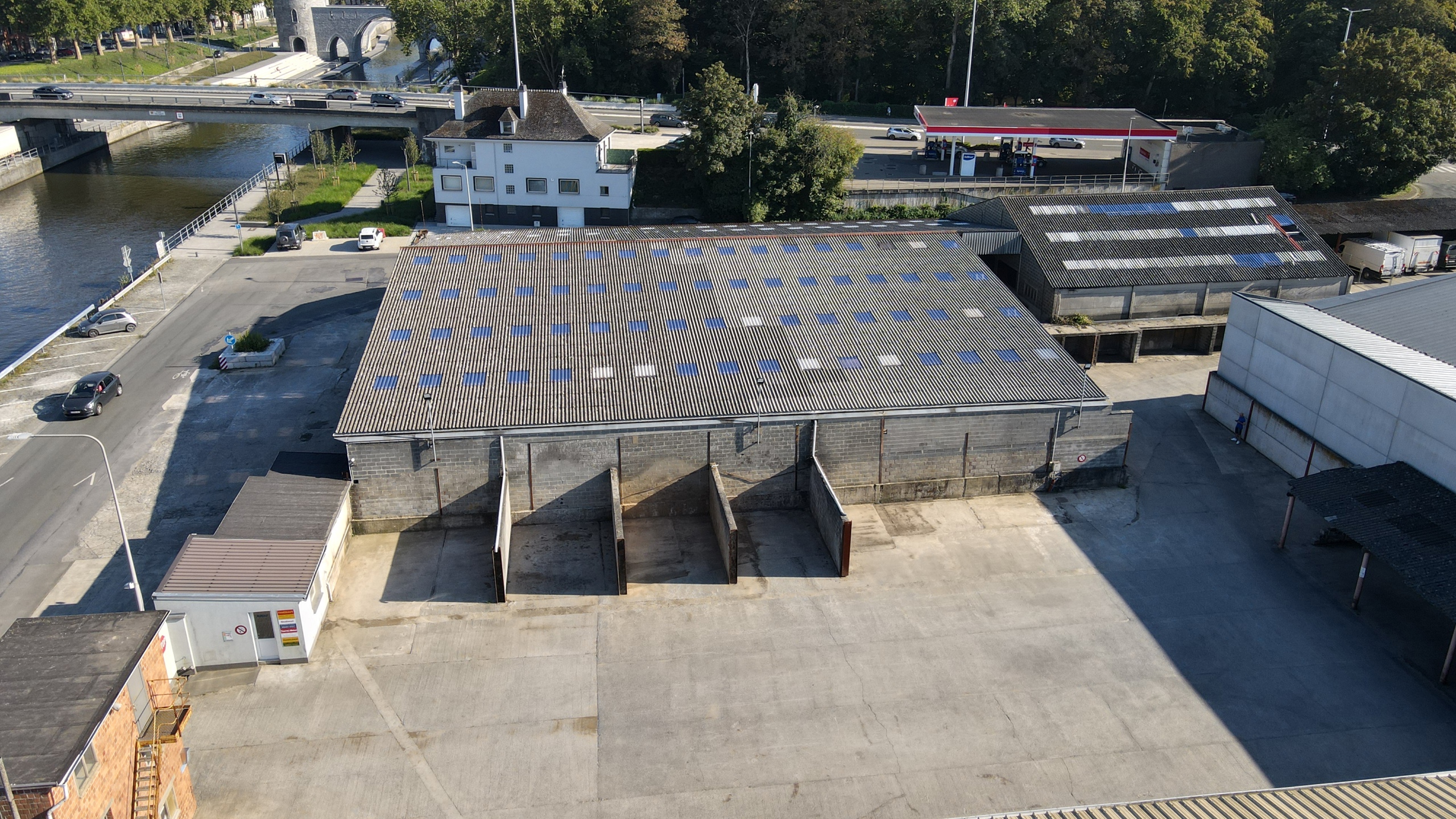 Entrepôt - à louer - 7500 Tournai