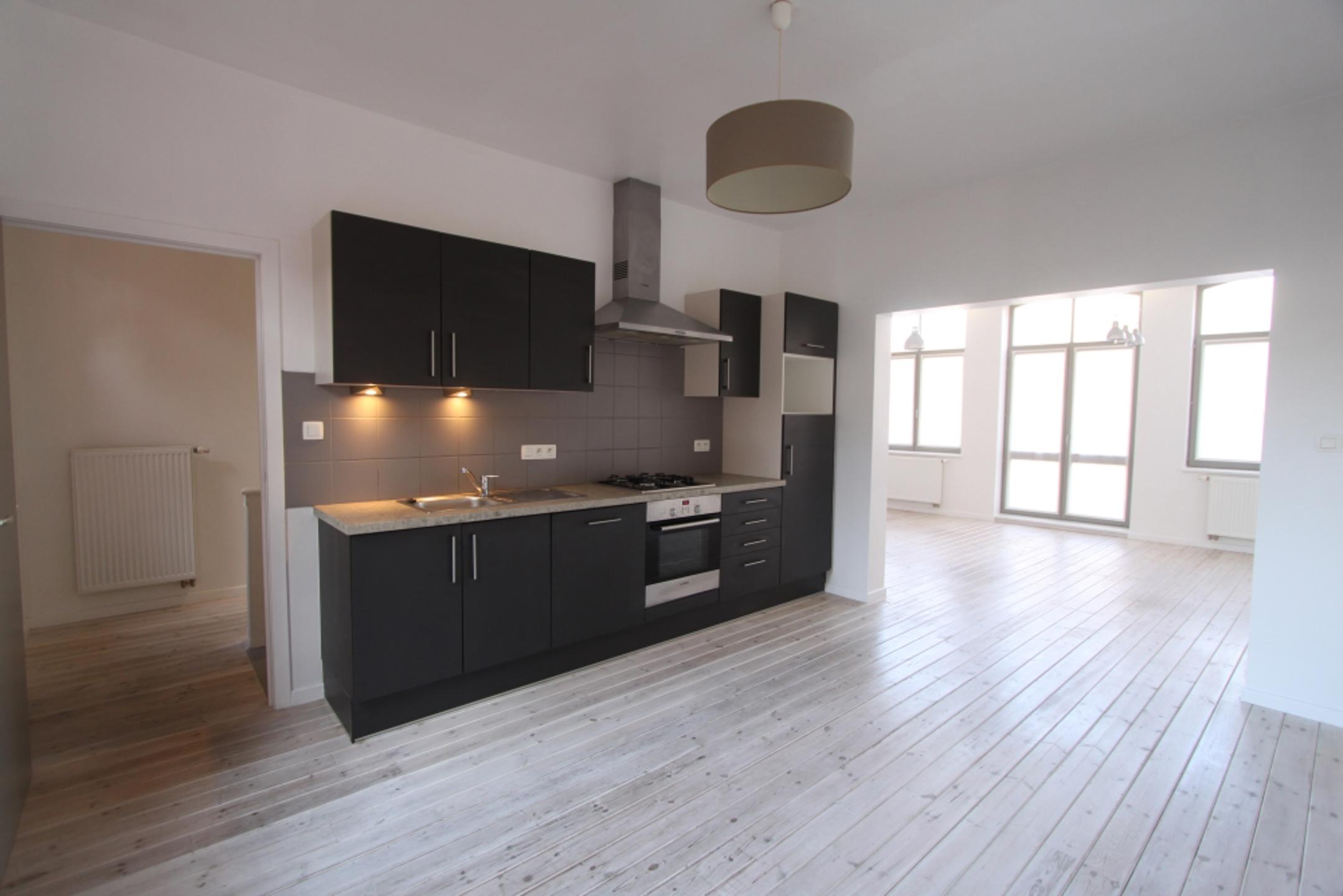 Triplex - à louer - 7500 TOURNAI