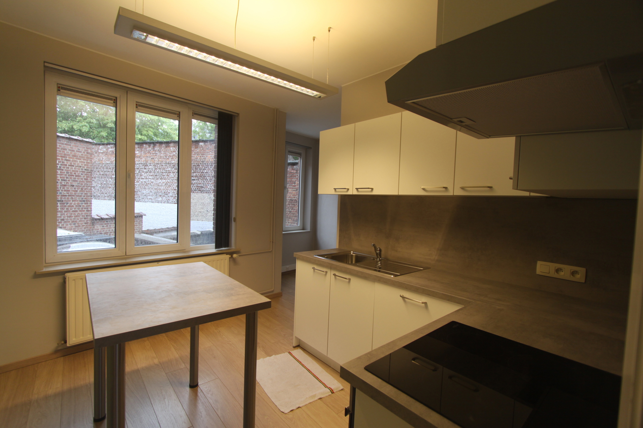 Triplex - à louer - 7500 Tournai