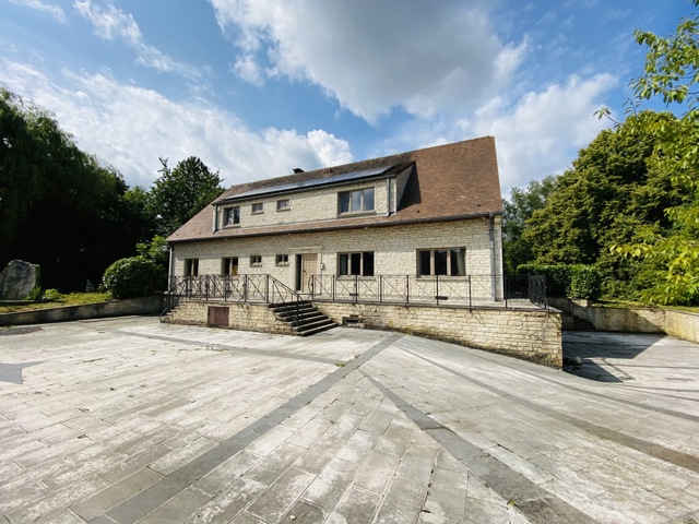 Villa - te koop - 1380 Lasne