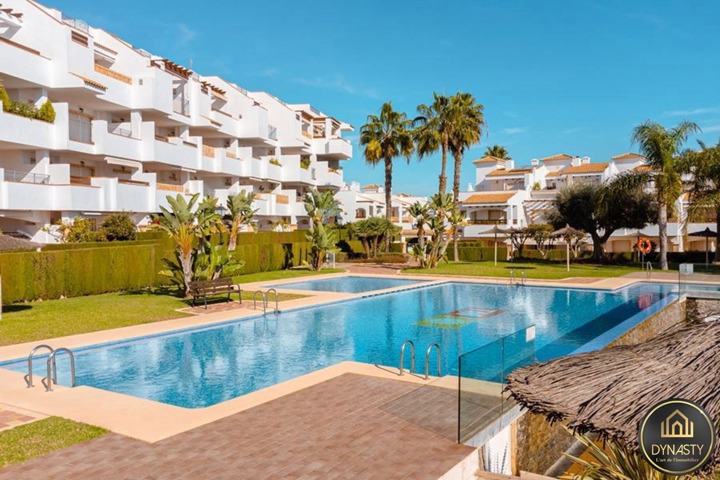 Rez-de-chaussée - à vendre - 11650 Villamartin