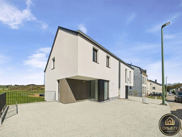 Maison - à louer - 6840 Neufchâteau