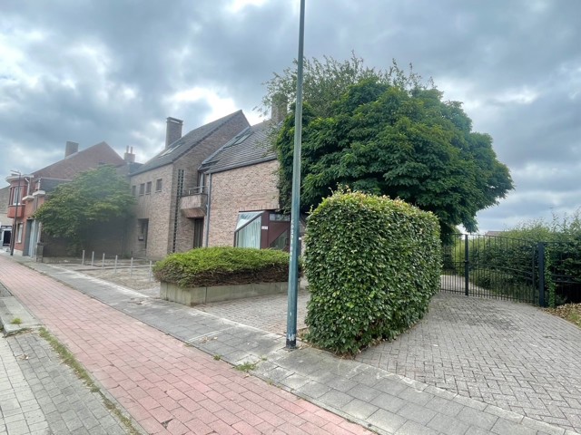 Gebouw voor gemengd gebruik - te koop - 3350 Linter