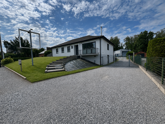 Immeuble mixte - à louer - 5640 Mettet Biesme
