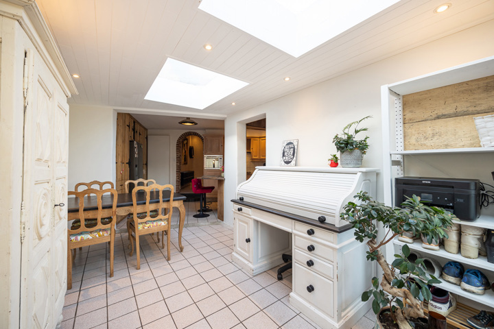 Kom langs! Open Huis zat 13 juni! Instapklaar met thuisaccu! - te koop bij Immo Kong