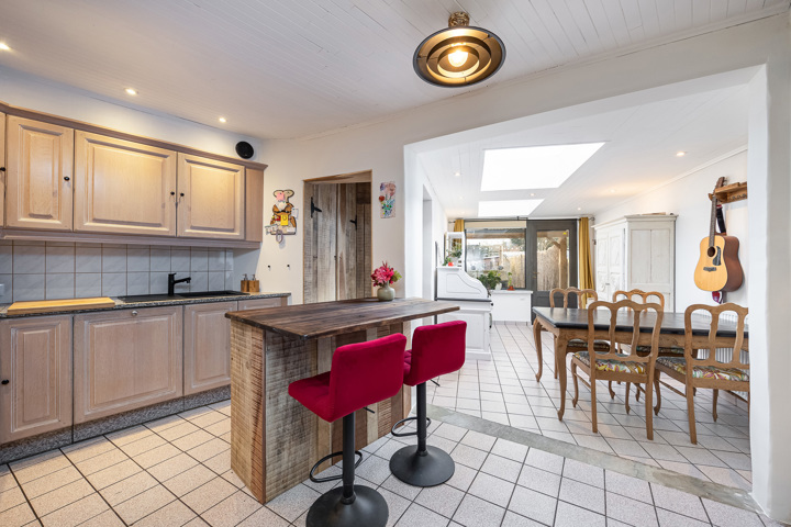Kom langs! Open Huis zat 13 juni! Instapklaar met thuisaccu! - te koop bij Immo Kong