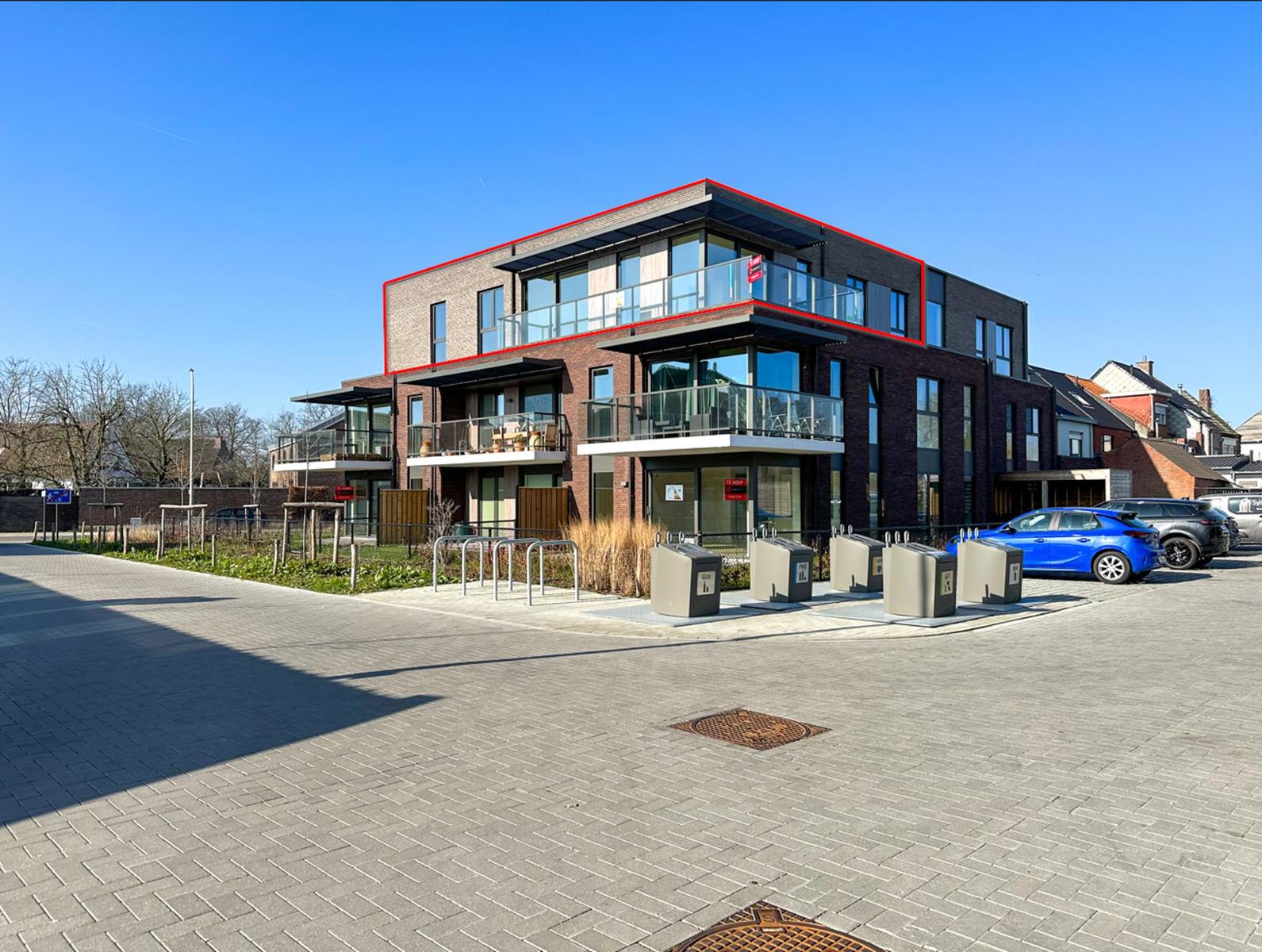 App 2de verd met 2 slpks en terras