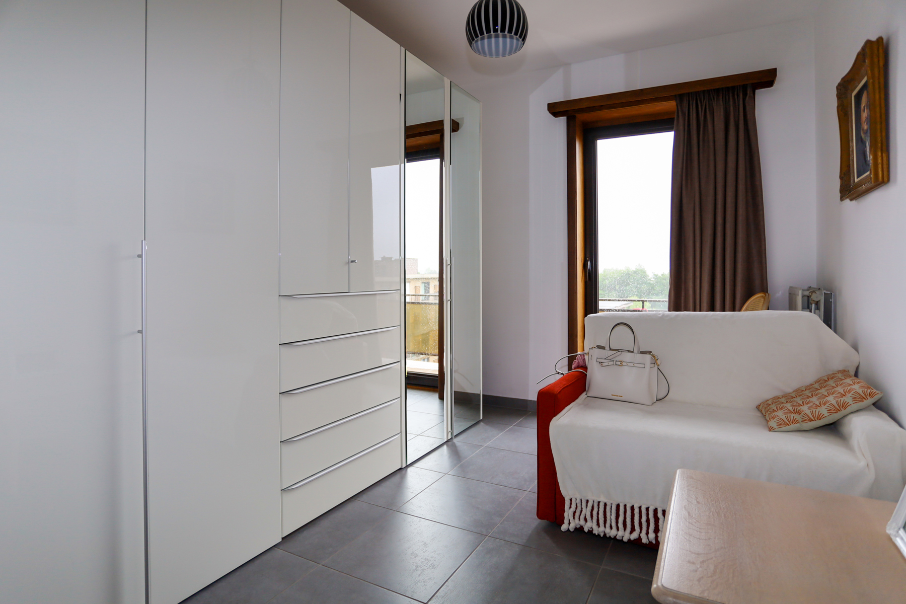 Centraal gelegen 2 slpks app