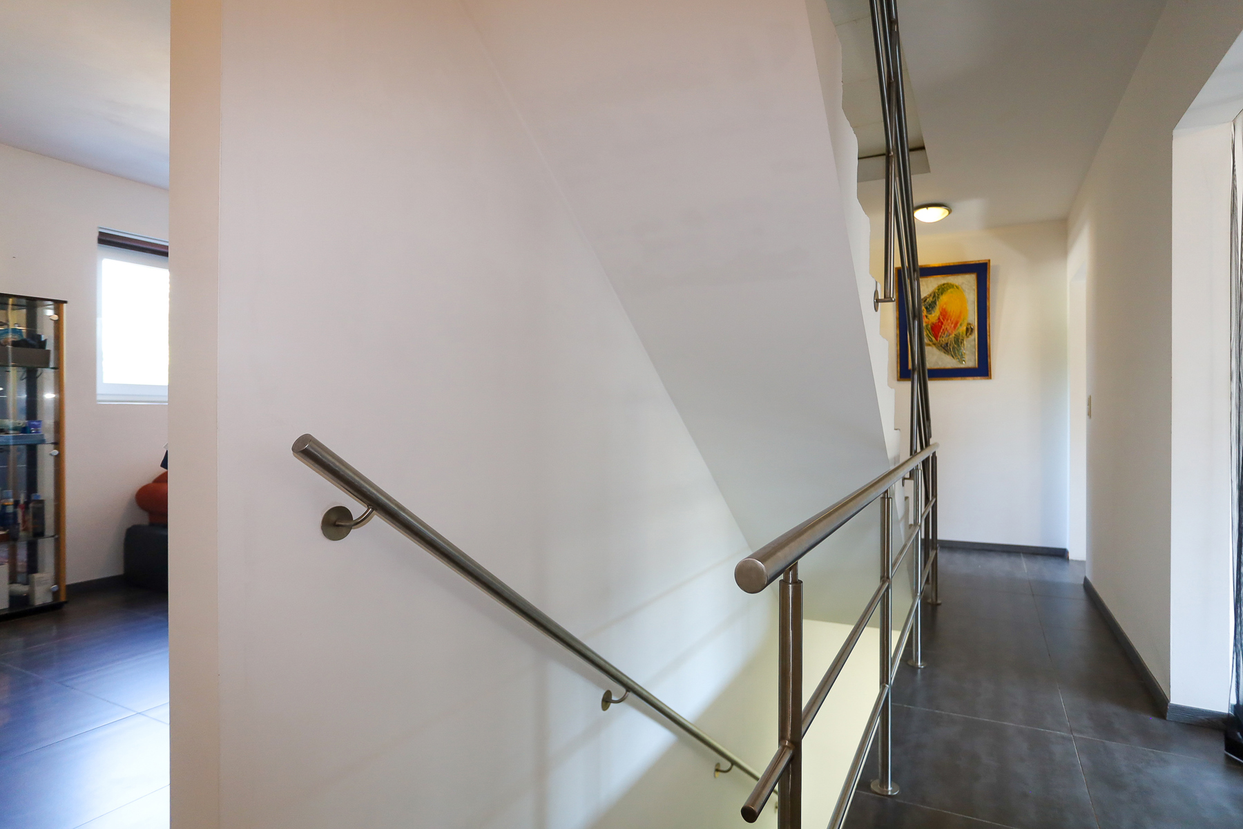 Woning met grote garage en veel ruimte