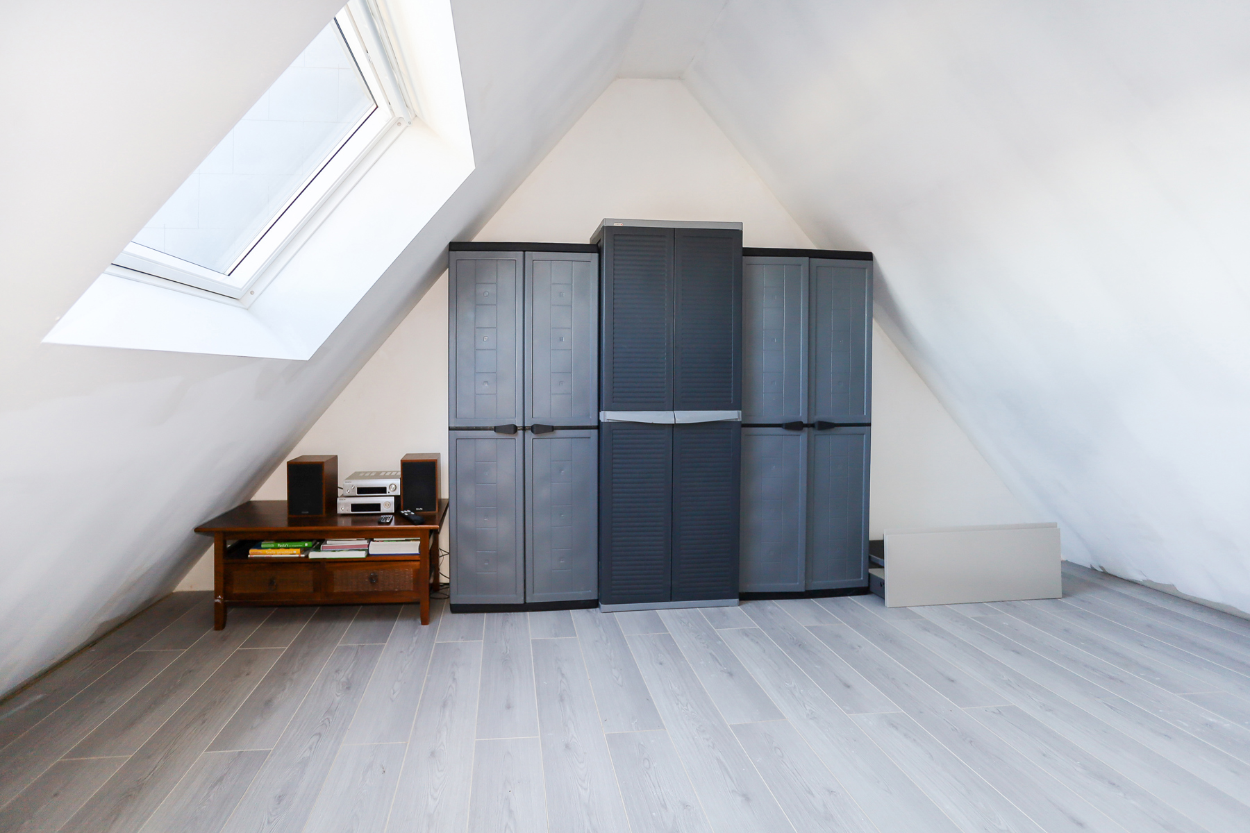 Lichtrijke HOB nabij centrum met 4 slpks en tuin